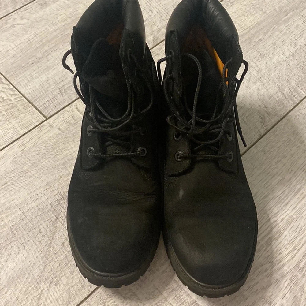 Timberland black lace up boots size US 10 women’s - Picture 3 of 5